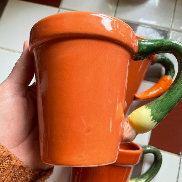 Terracotta pot-style coffee/tea mugs with vegetable handles - Picture 9 of 11